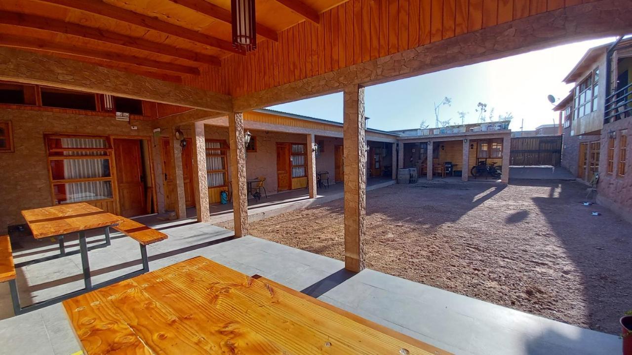 Отель La Tribu Del Indio Сан-Педро-де-Атакама Экстерьер фото